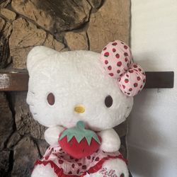 Hello Kitty Plush (strawberry)