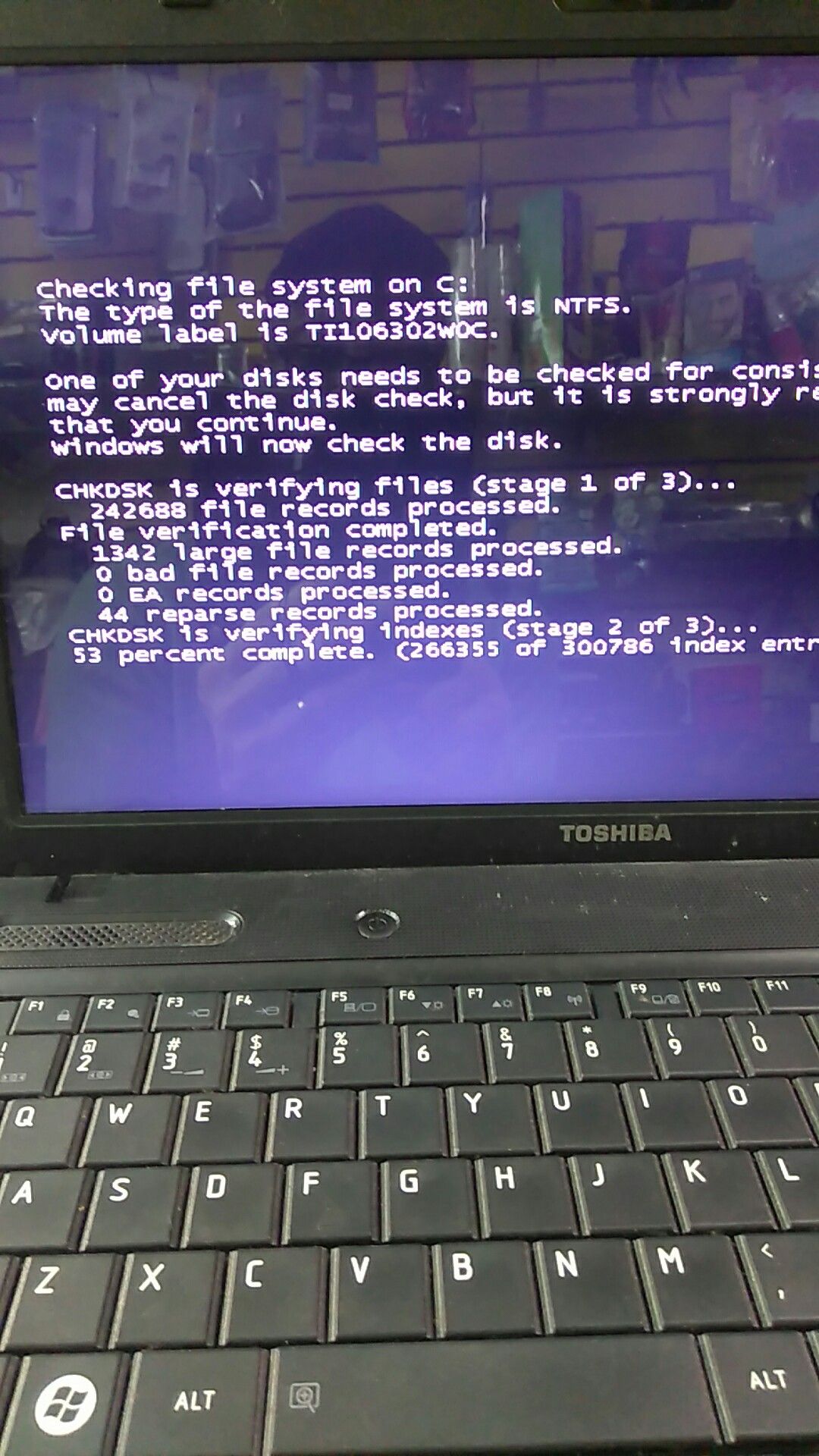 Laptop Toshiba clean need to be updated