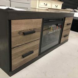 Harlinton Warm Gray Tv Stand Friplace Option🔥 New Brand 🤩 Showroom Available 🏠 Financing ☑️