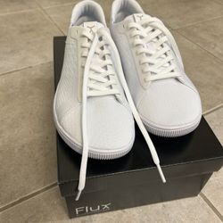Flux Adapt trainers 