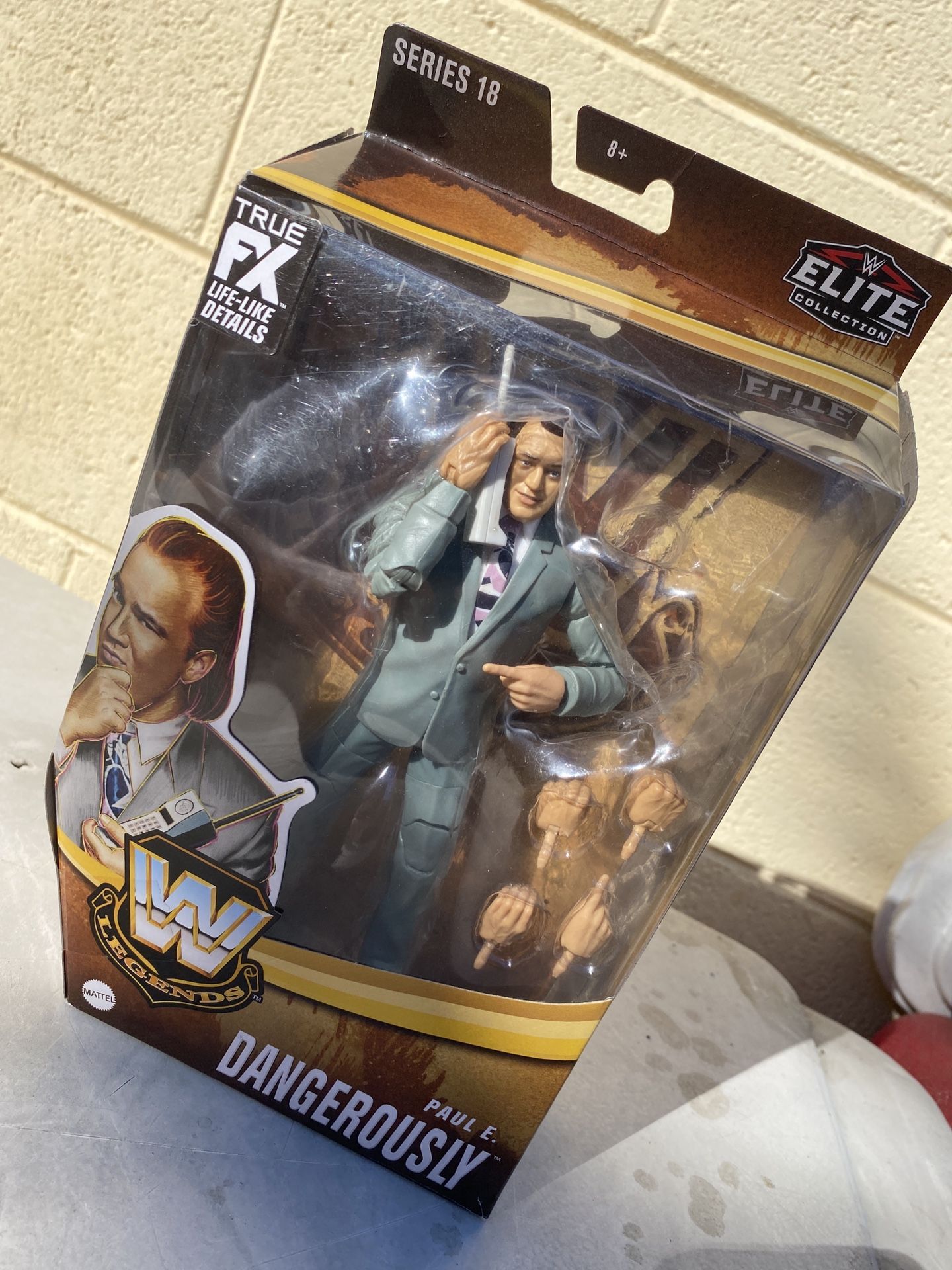 WWE Elite Action Figure : Paul Hayman 