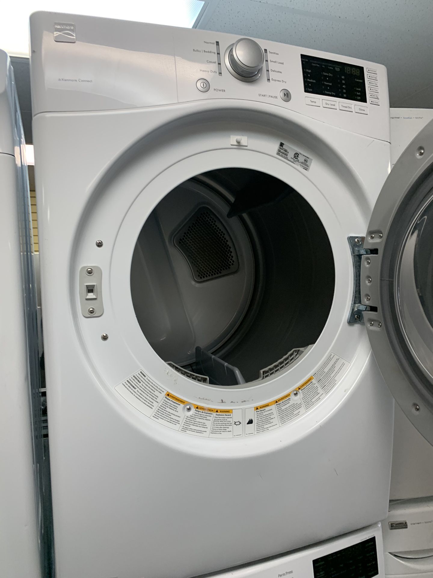 LG FRONT LOAD WASHER AND KENMORE ELECTRIC DRYER SET IN EXCELLENT CONDITION