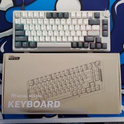 RK ROYAL KLUDGE H81 Hot Swappable Mechanical Keyboard, Triple Mode 2.4Ghz/BT5...