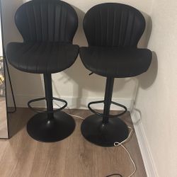 Bar Stools Set of 2 Modern Swivel Bar Chairs, Barstools Counter Height with High Backrest, Easy 3-5 Minute Assembly for Bar, Kitchen, Dining Room Blac