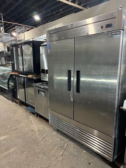 Two door freezer