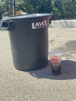 Janitorial Black Trash Can with Lid
