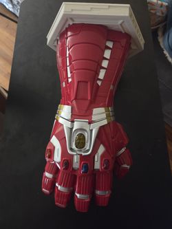 Avengers endgame gauntlet ppopcorn bucket