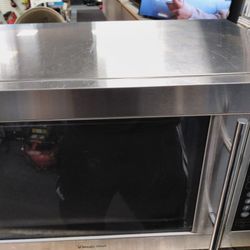 Magic Chef 1.3 Cu.Ft Microwave