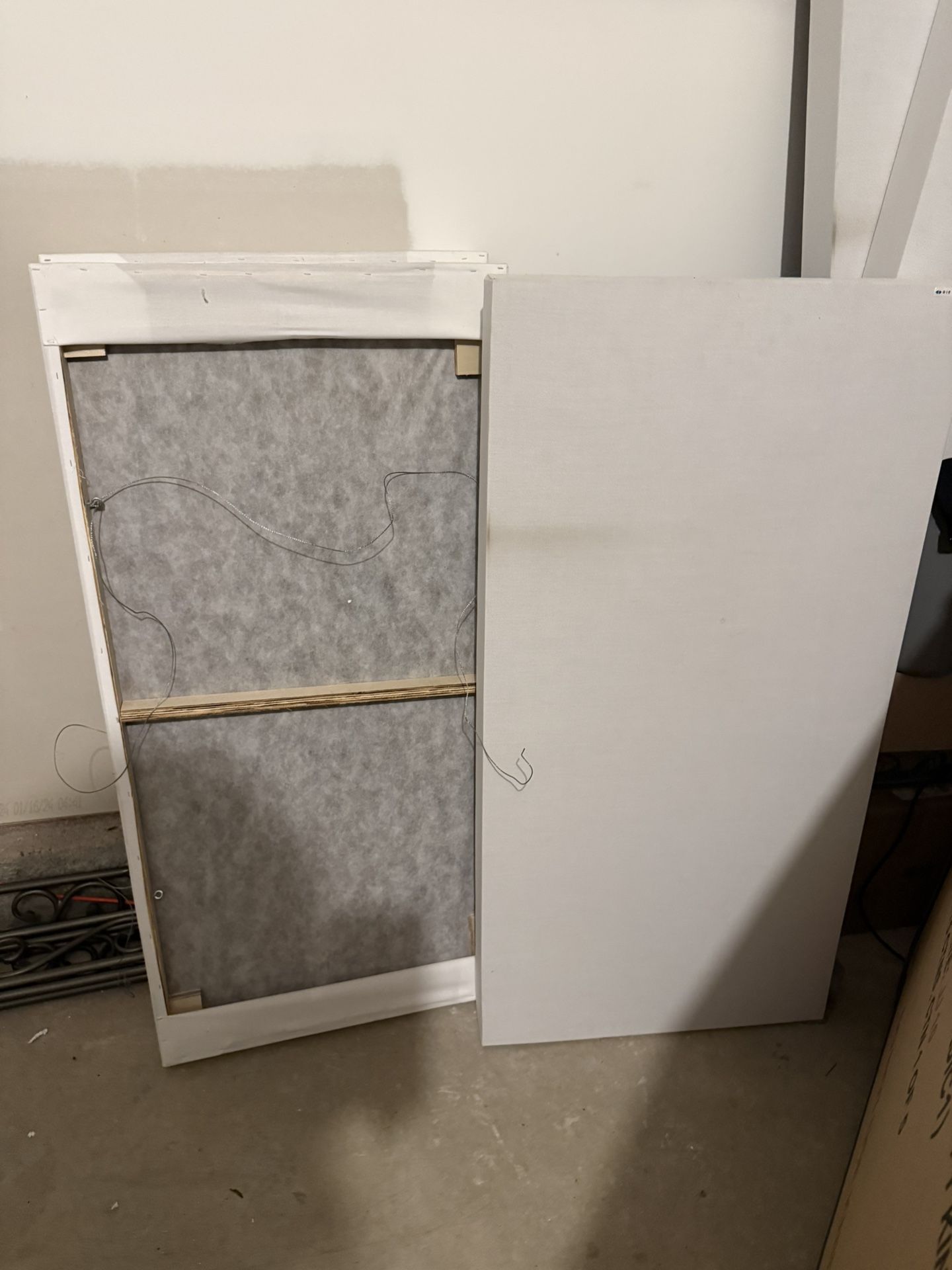 242 GIK Acoustic panels (6)
