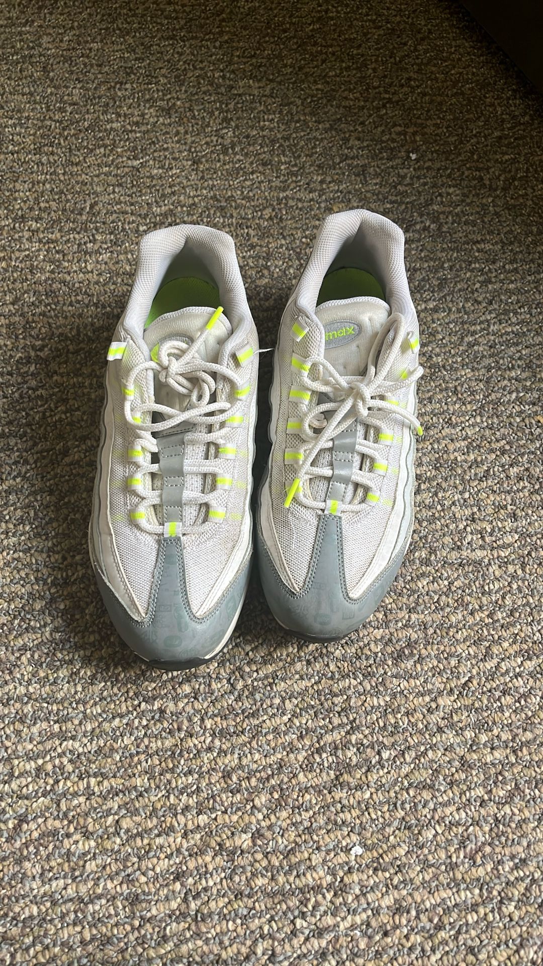 Air Max 95 White Neon