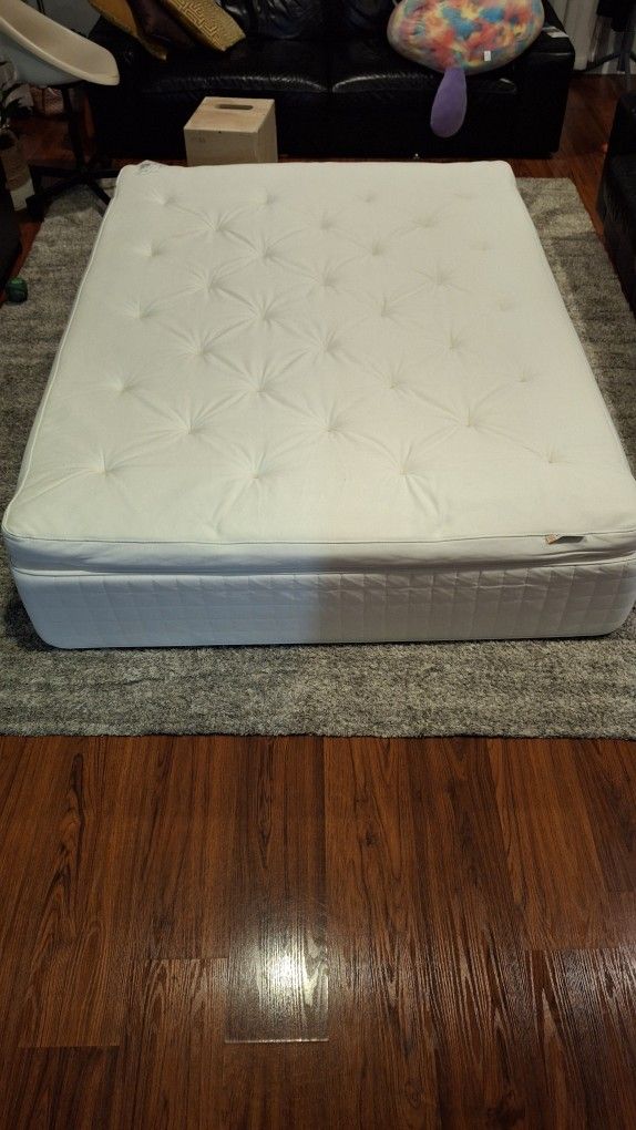 IKEA Mattress Queen 14 Inch high