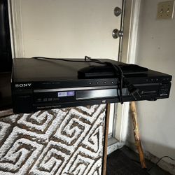 Sony 5-Disc DVD Changer/Player