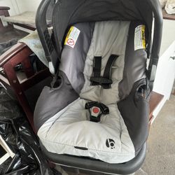 Baby Trend Baby Carrier