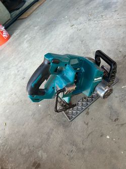 Makita 40v Cordless Circular Saw Tool Only