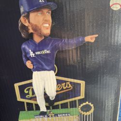 FOCO Dodgers Limited Edition Bobblehead (Clayton Kershaw)