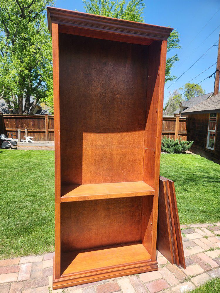 Solid wood 5 shelf bookcase