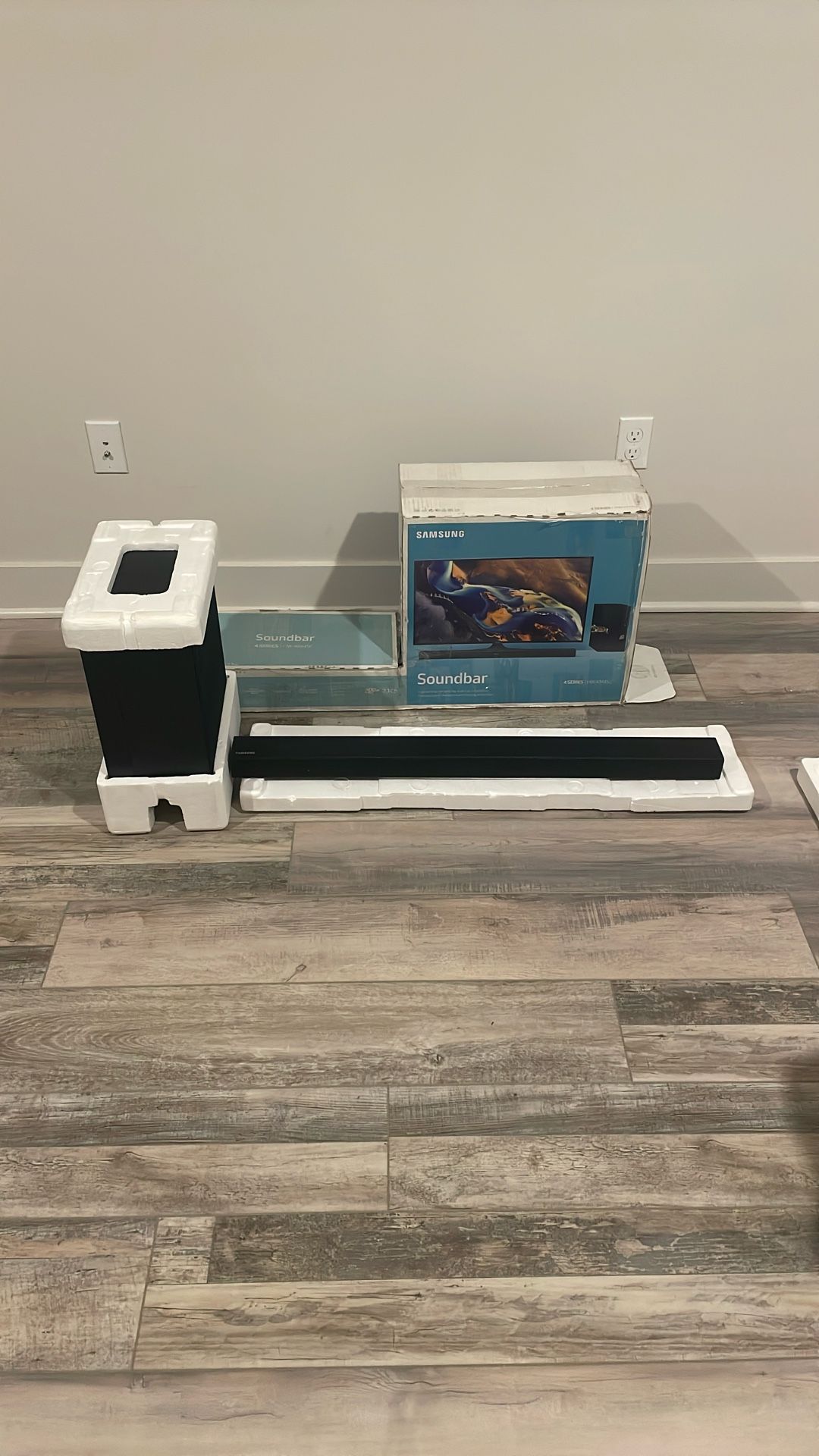 Samsung HW-KM45C Soundbar w/ wireless Subwoofer