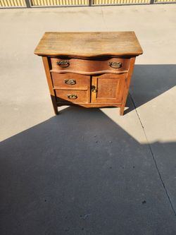 Cabinet Dresser