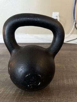 35 Lbs Kettle Bell