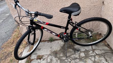 Vintage GT Outpost Trail Mountain bike