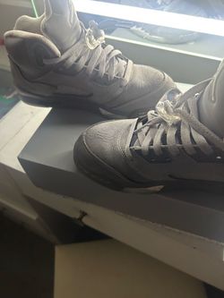Grey wolf 5s