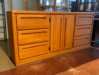 THORNWOOD Warm Blonde 9-Drawer Dresser/Sideboard w/ Router Cut Handles