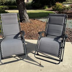 Zero Gravity Lounger Chairs