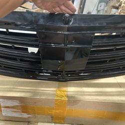 Mercedes Benz Front Grill