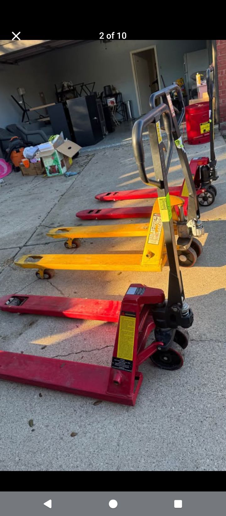 Lots of Different palletjacks 2 choose from$199-299