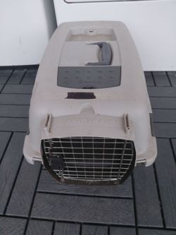 Dog carrier