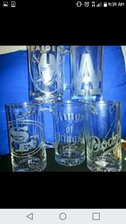 MUGS