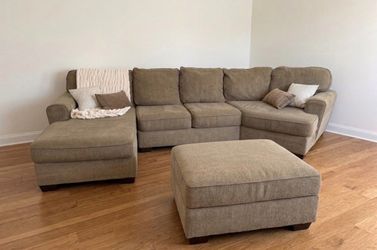 Sectional Sofa with Ottoman, Livingroom furniture, same day delivery 🚚, no credit needed
