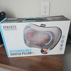 Rechargeable shiatsu pillow with heat