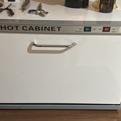 Skin Act Towel Warmer