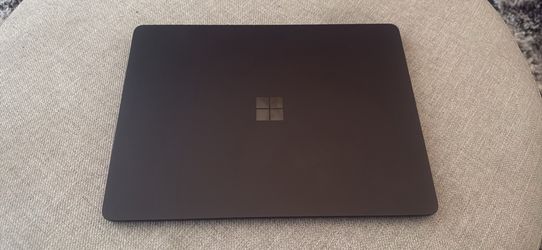 Windows laptop surface 7 edition