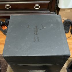 Stars Black Sails Box With Photo book