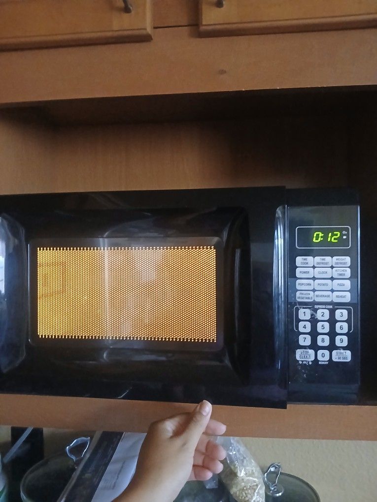 Microwave $25
