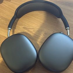 AirPods Max