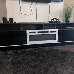 Modern TV Stand with Electric Fireplace Insert – Excellent Condition