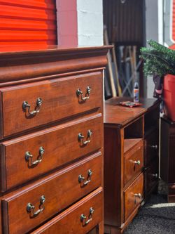 Brown wooden dresser set