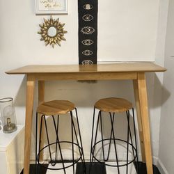 High Top Table And 2 Chairs 