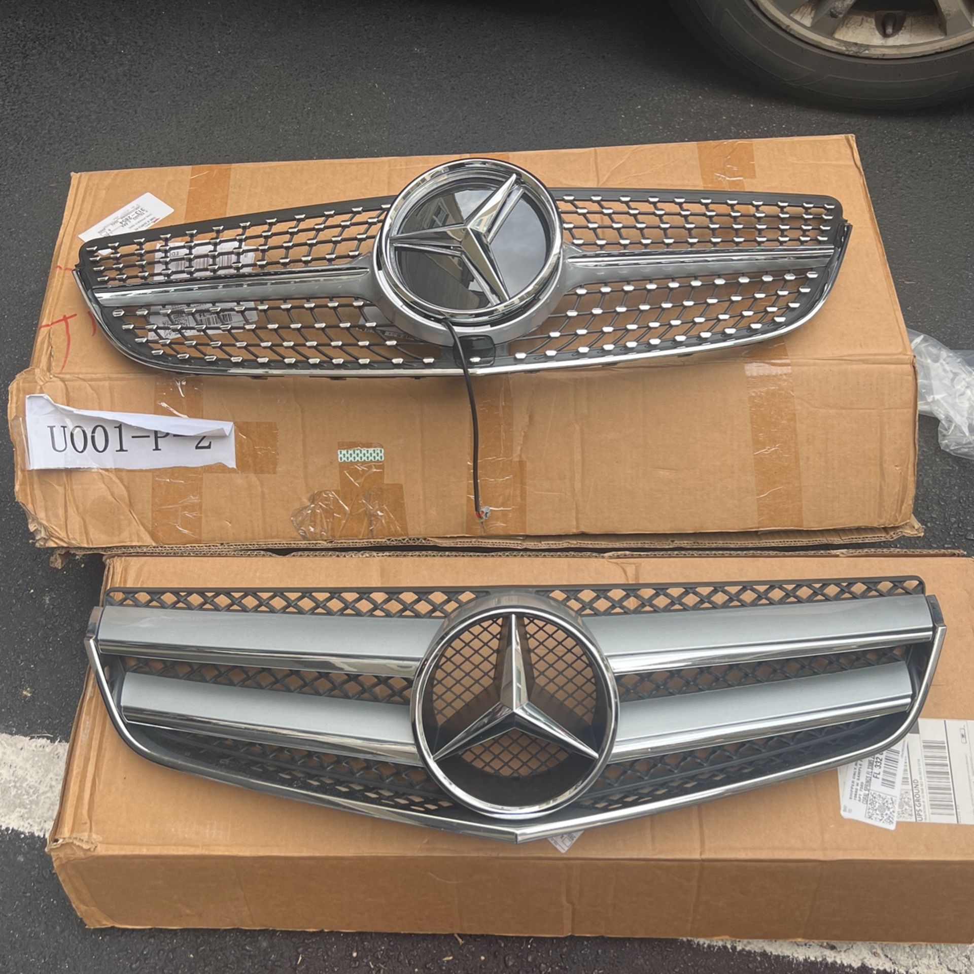 Two Mercedes Benz Front Grill With Emblem Lights