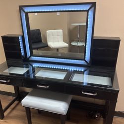 Makeup Black Vanity Set