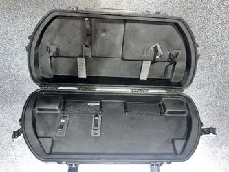 SKB Black Archery Bow case -