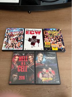 Wwe DVD bundle