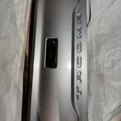 Silver Tacoma Tailgate 3rd Generation 