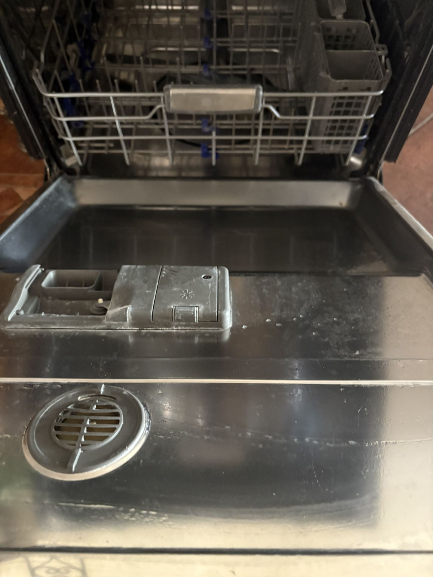 LG Dishwasher