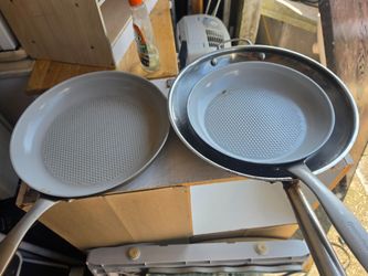 Price is firm.. three green pan frying pans