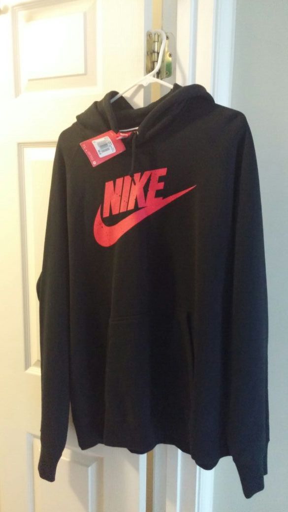 New nike hoodie xxl