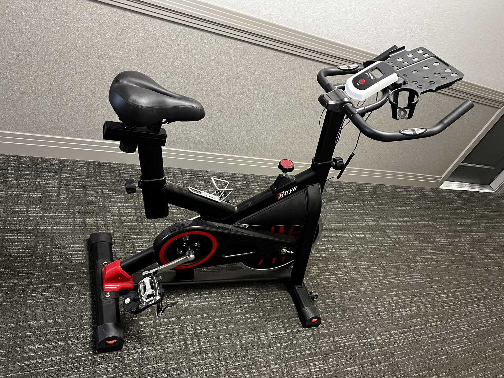 Rtrya Stationary Bike 